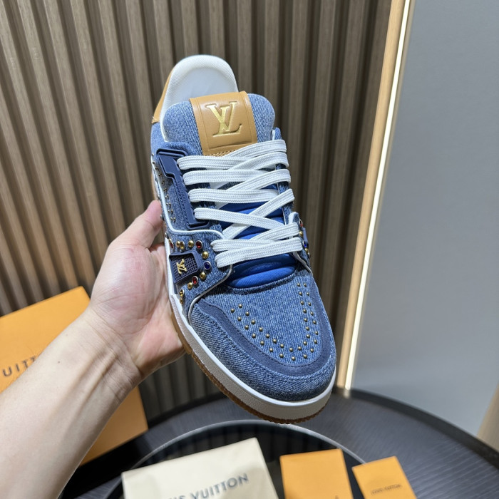 LOVT SNEAKER lv-689