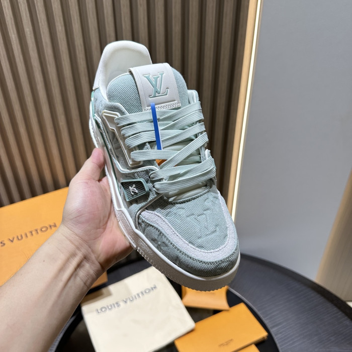 LOVT SNEAKER lv-682