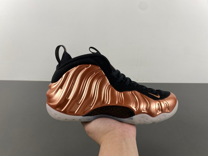 Nike Air Foamposite One “Metallic Copper” FZ9902-001