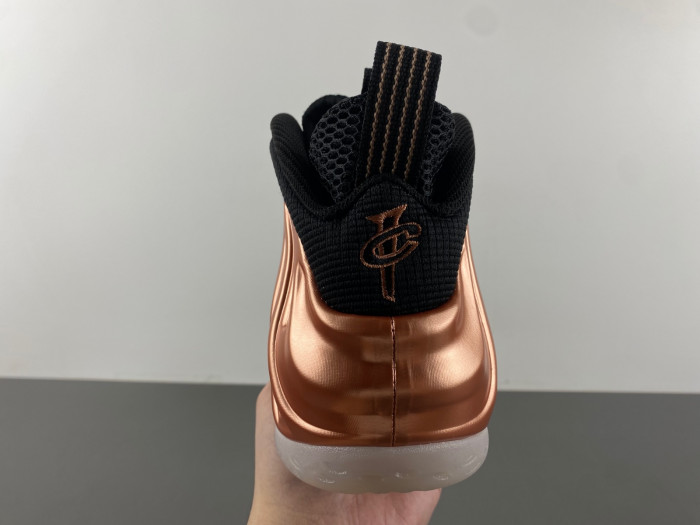 Nike Air Foamposite One “Metallic Copper” FZ9902-001