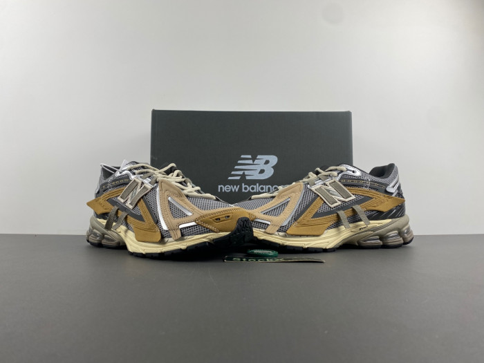 New Balance U1906AA