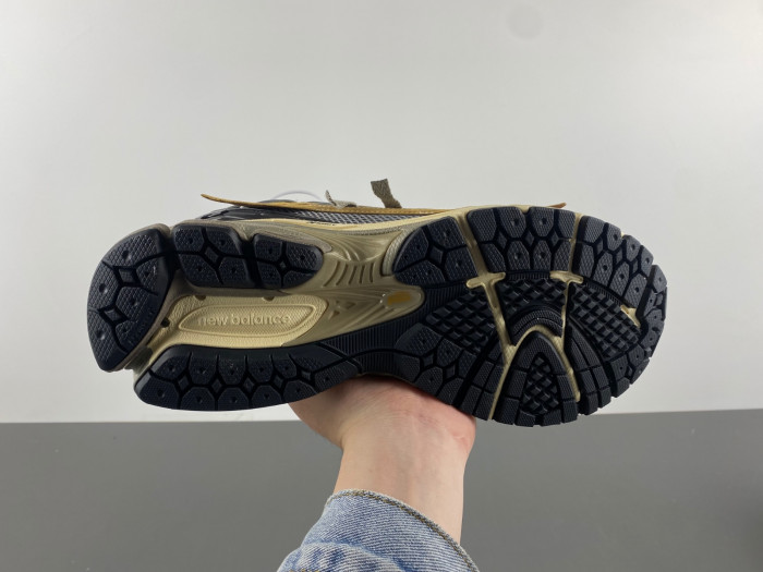New Balance U1906AA