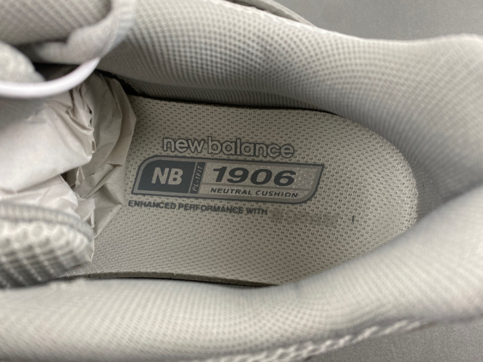 New Balance U1906AAF
