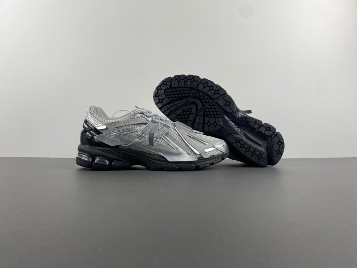 New Balance U1906AAF