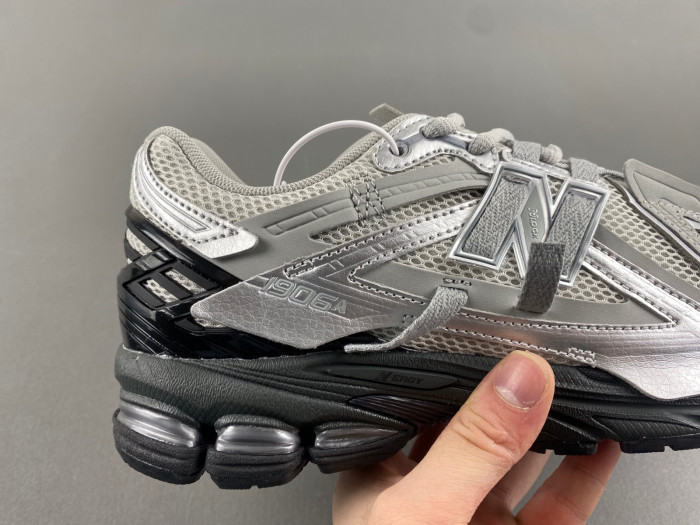 New Balance U1906AAF