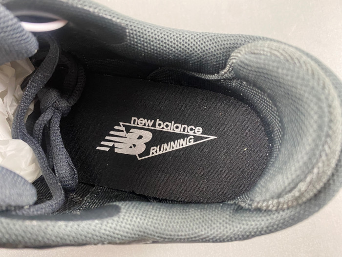 New Balance M1000JA