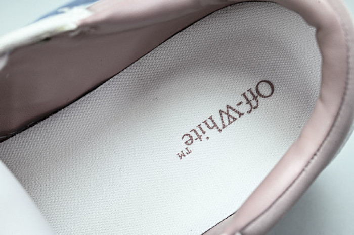 OF SNEAKERS ow-93