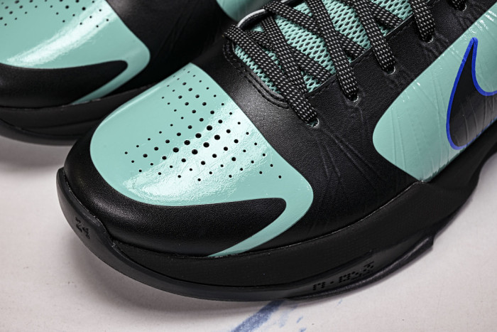 Nike Kobe 5 Skills Academy IH0274-300