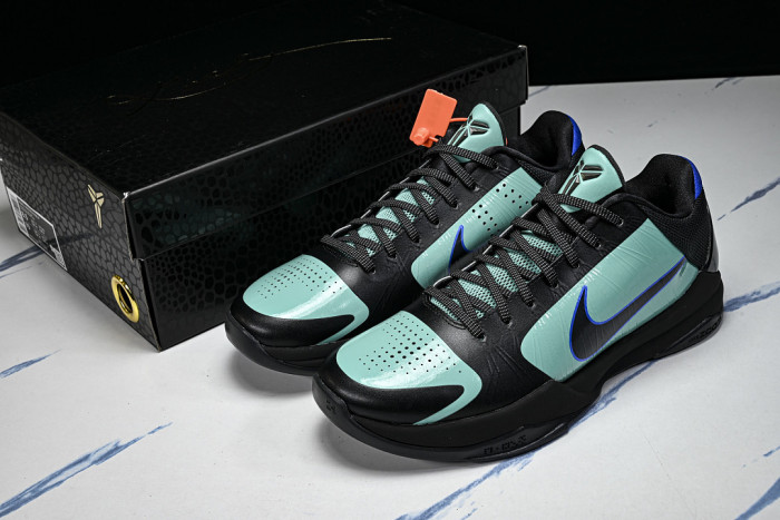Nike Kobe 5 Skills Academy IH0274-300