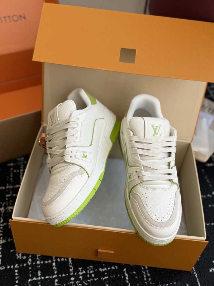 LOVT SNEAKER lv-701