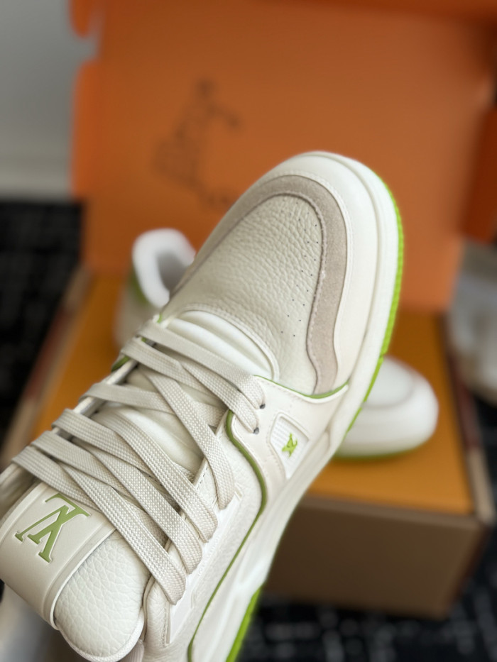LOVT SNEAKER lv-701