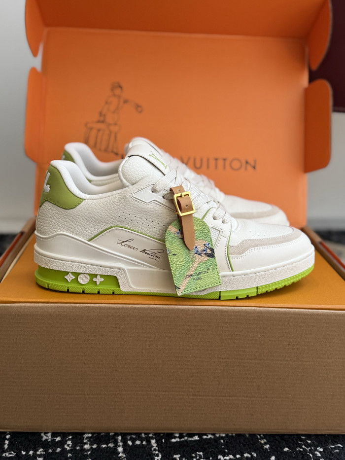 LOVT SNEAKER lv-701