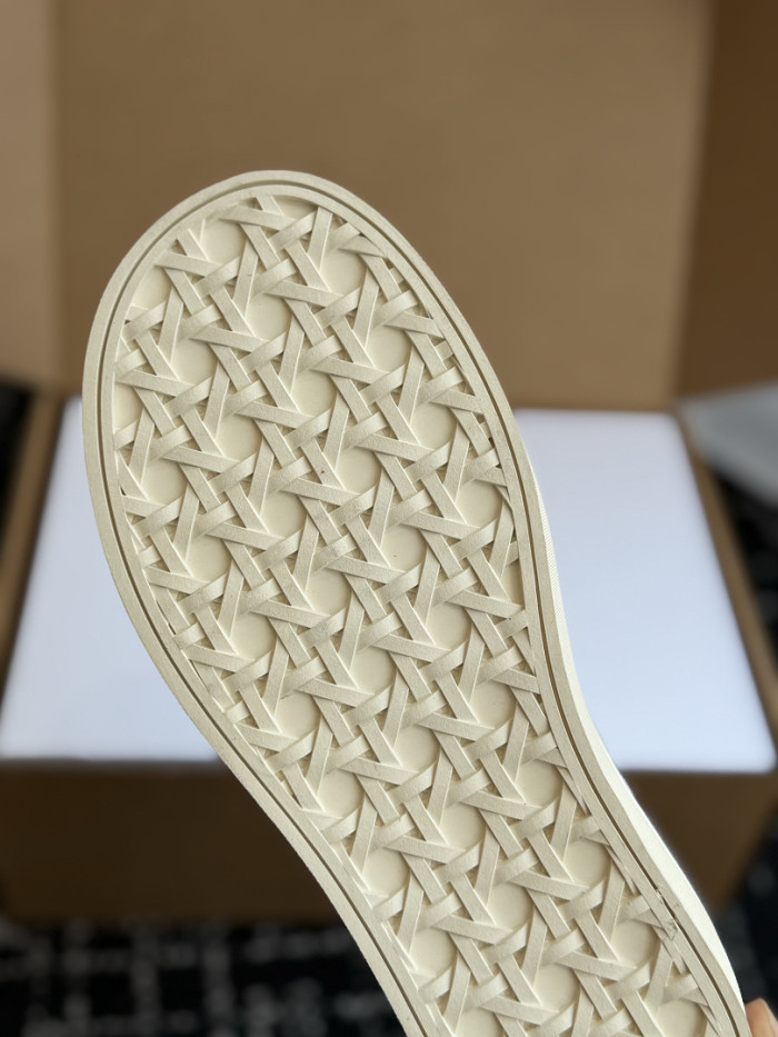 DR SNEAKER DR-239