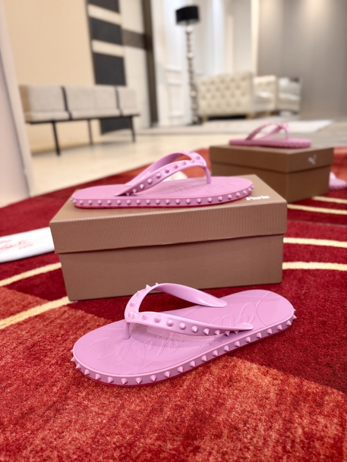 CL SLIPPERS 101220