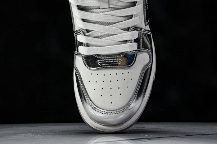 OF SNEAKERS ow-53