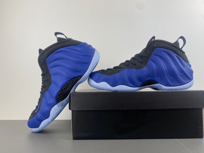 Nike Air Foamposite “Deep Royal” HJ5195-400