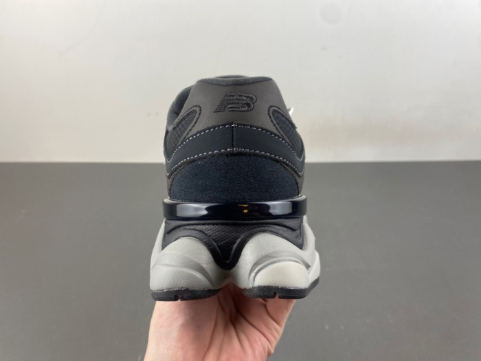 New Balance 9060 U9060ORA