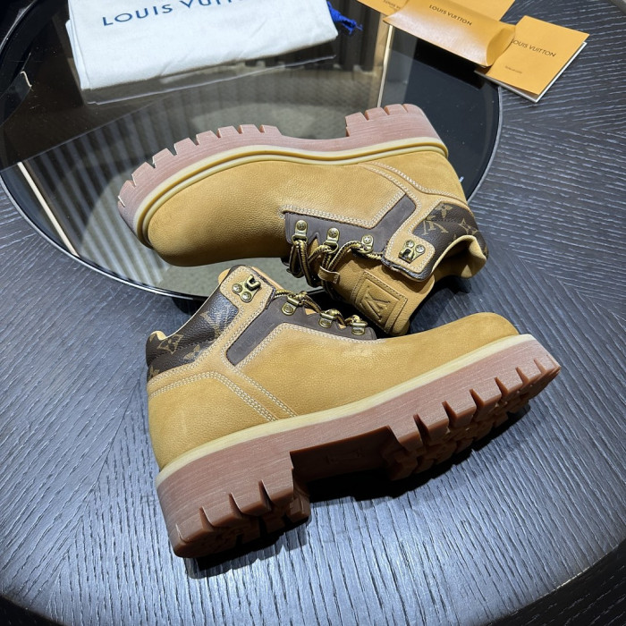 LOVT BOOTS L0-64