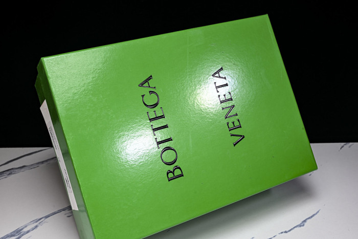 BOTEGA Ven*ta SHOES 2408324