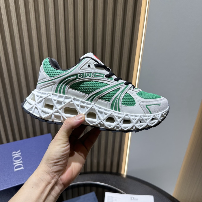DR B35 LOW-TOP SNEAKERS DR-301