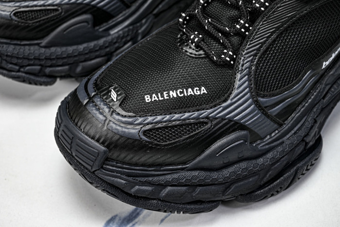 BL TRIPLE S TRAINERS SNEAKERS BTS-20