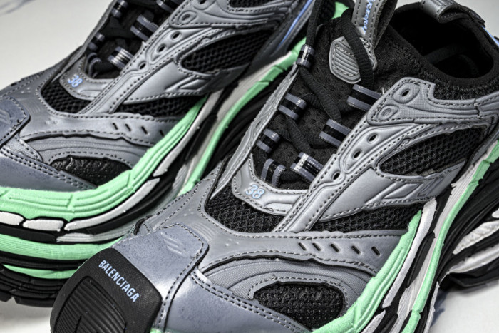 Ba1en*iaga Platform Reduced Dark Gray WPLTF 0312