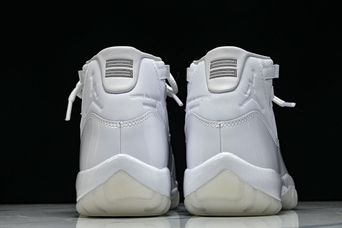COMME des GARÇONS x Air Jordan 11 IV7639-100