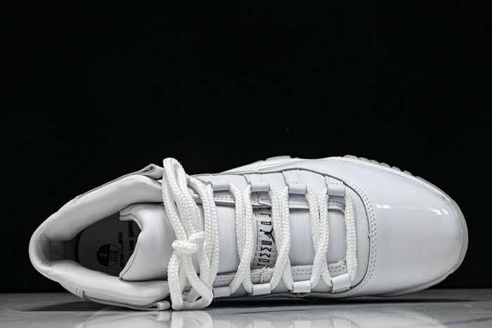 COMME des GARÇONS x Air Jordan 11 IV7639-100