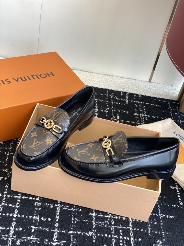 LOVT SNEAKER lv-437