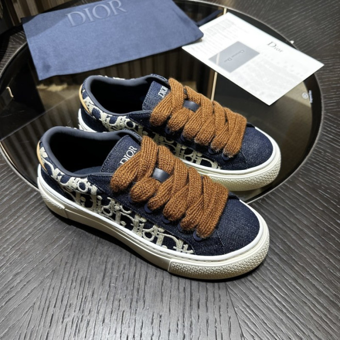 DR B33 LOW-TOP SNEAKERS DR-109