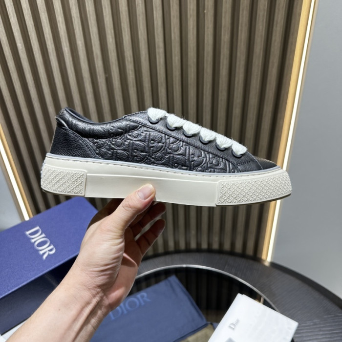 DR B33 LOW-TOP SNEAKERS DR-113