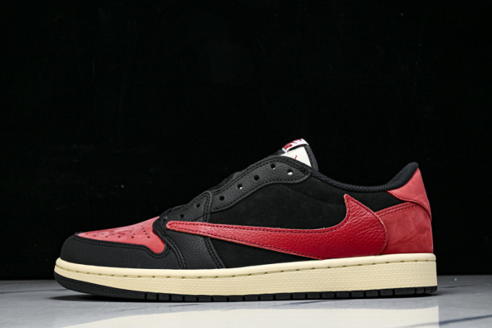 Travis Scott x Air Jordan 1 Low DM7866-061