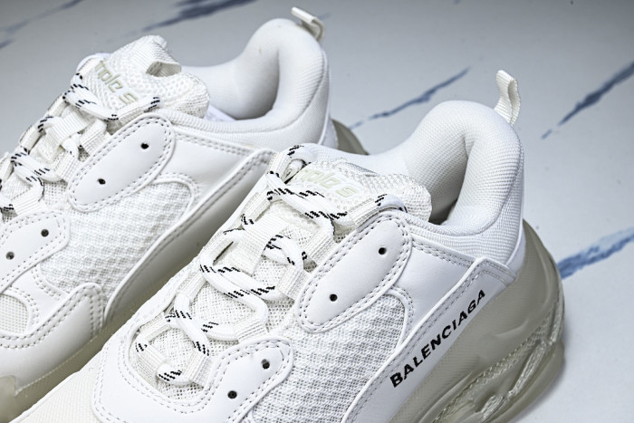 BL TRIPLE S TRAINERS SNEAKERS W2FB1-9000