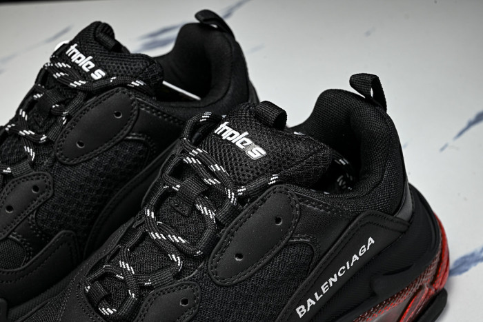 BL TRIPLE S TRAINERS SNEAKERS W2FR1-1053