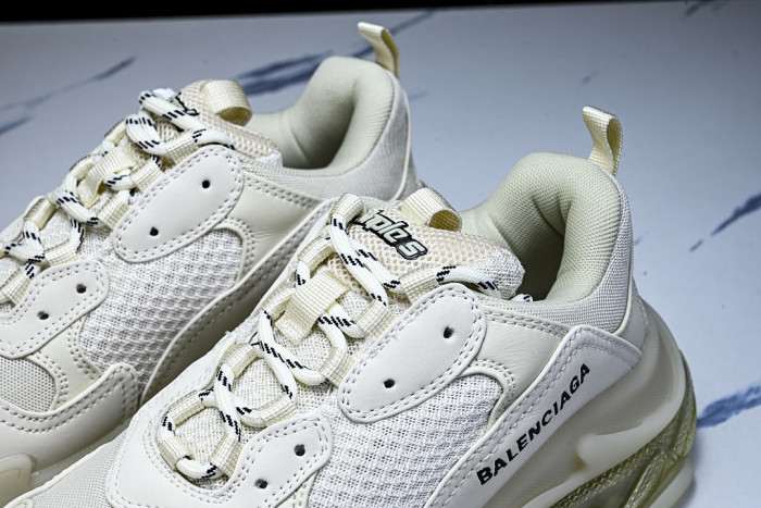 BL TRIPLE S TRAINERS SNEAKERS BTS-29