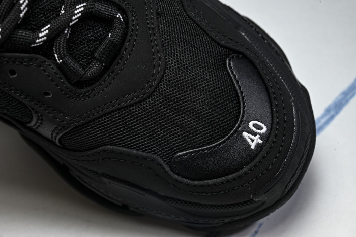 BL TRIPLE S TRAINERS BLACK SNEAKERS W1FB3-1001