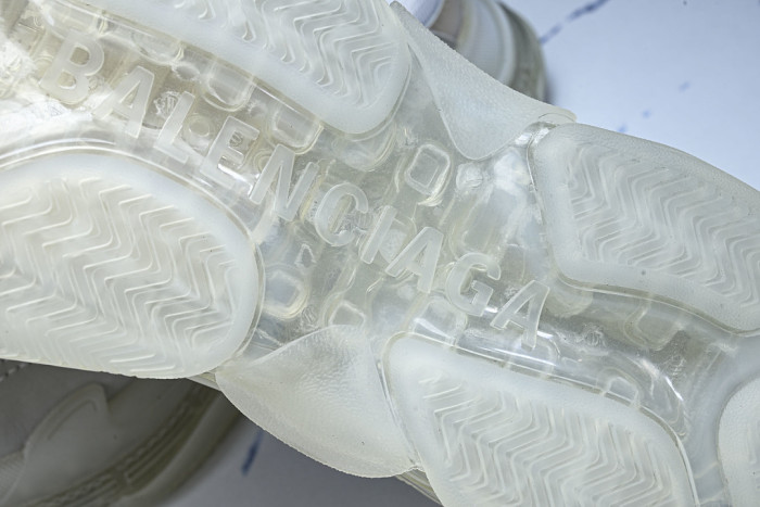 BL TRIPLE S TRAINERS SNEAKERS W09E1-9000