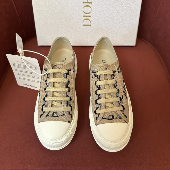 DR LOW-TOP SNEAKERS DR-245