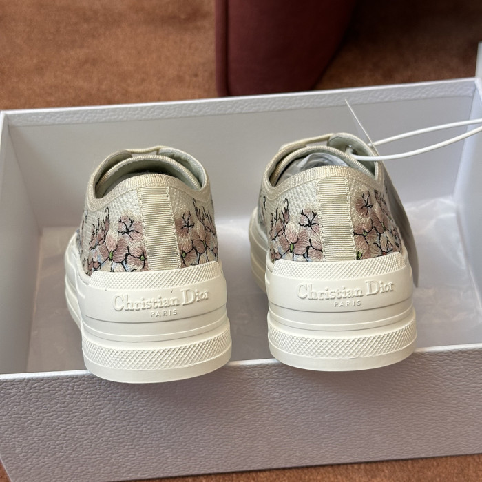 DR LOW-TOP SNEAKERS DR-246