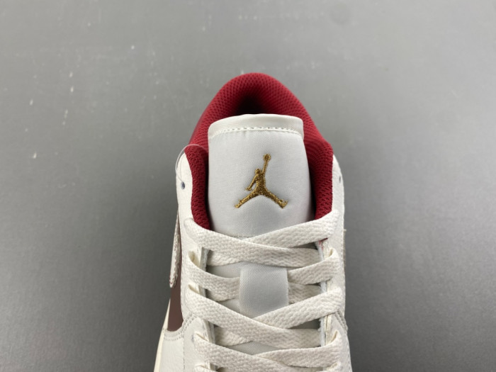 Air Jordan 1 Low IR7600-211