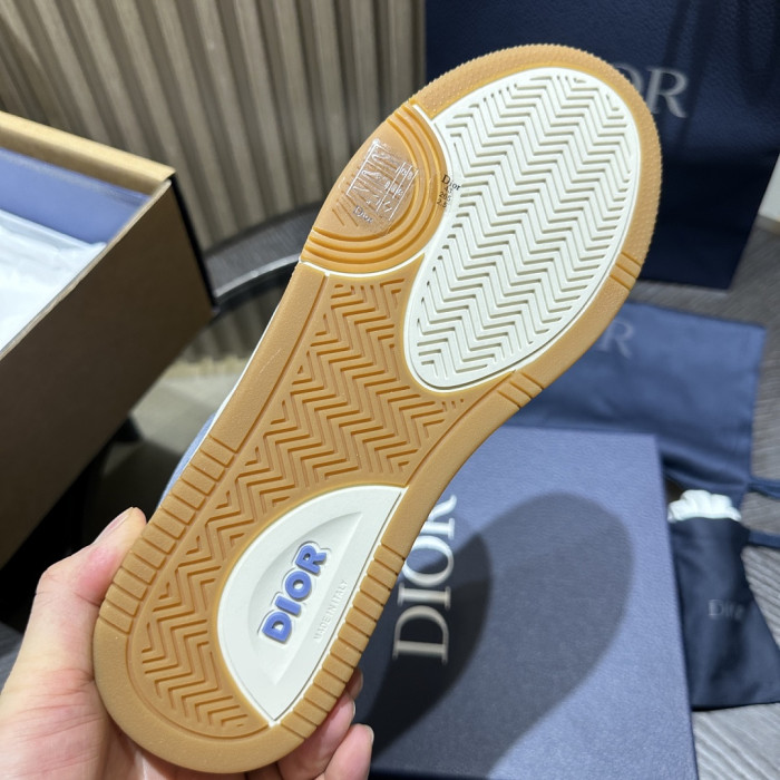 DR B27 LOW-TOP SNEAKERS DR-255