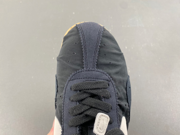 Jacquemus x Nike Jacumoon Shoe HV8547-001