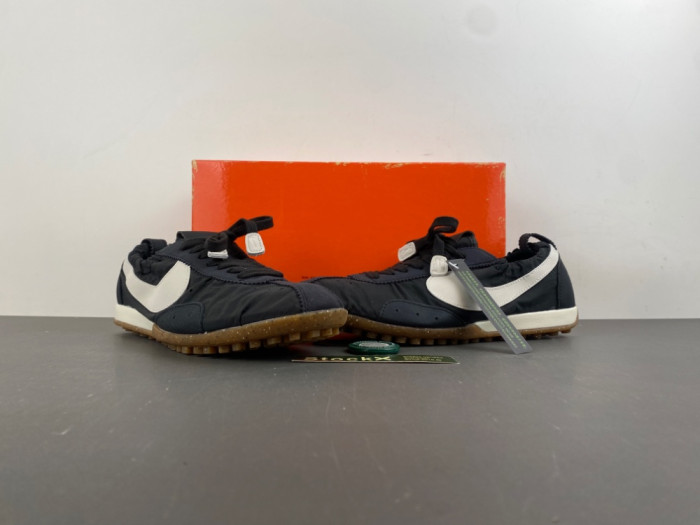 Jacquemus x Nike Jacumoon Shoe HV8547-001