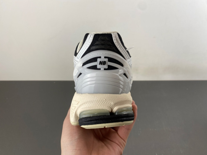 New Balance 1906 U190RCI