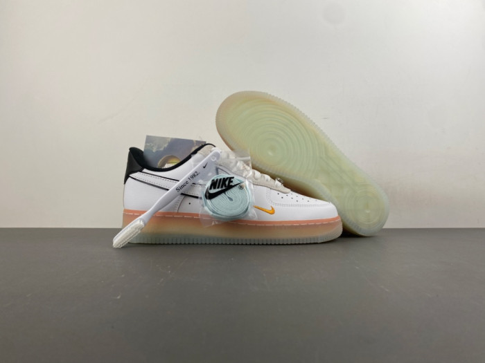Nike Air Force 1 IQ0228-100