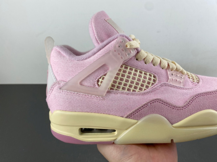Jordan 4 Retro Iced Carmine IB6716-600