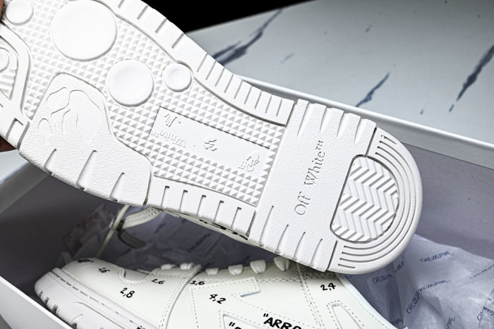 OF SNEAKERS ow-76