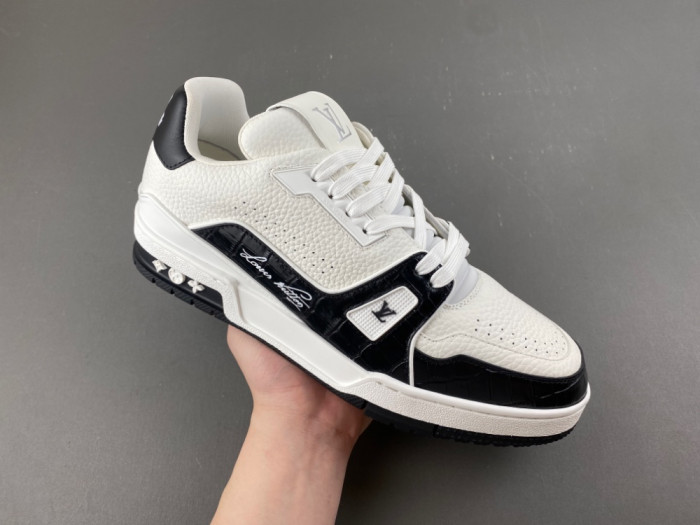LOVT SNEAKER lv-624