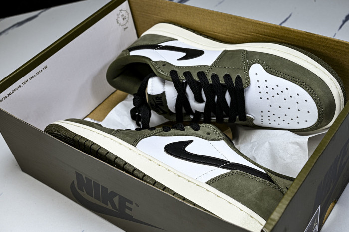 Air Jordan 1 Low OG "Medium Olive" HQ6998-200