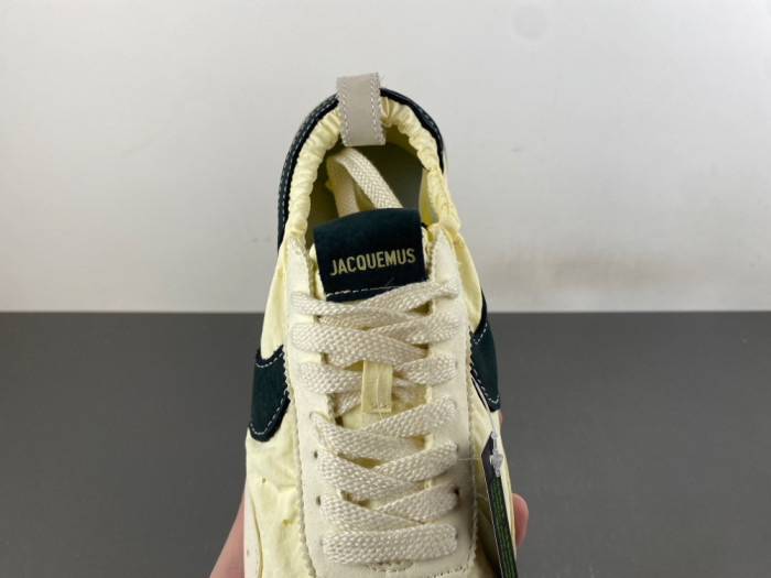 Jacquemus x Nike Jacumoon Shoe HV8547-700
